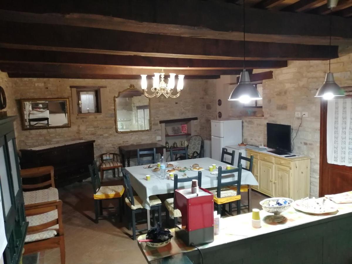 San Rocco Affittacamere سان سيفيرينو ماركي المظهر الخارجي الصورة